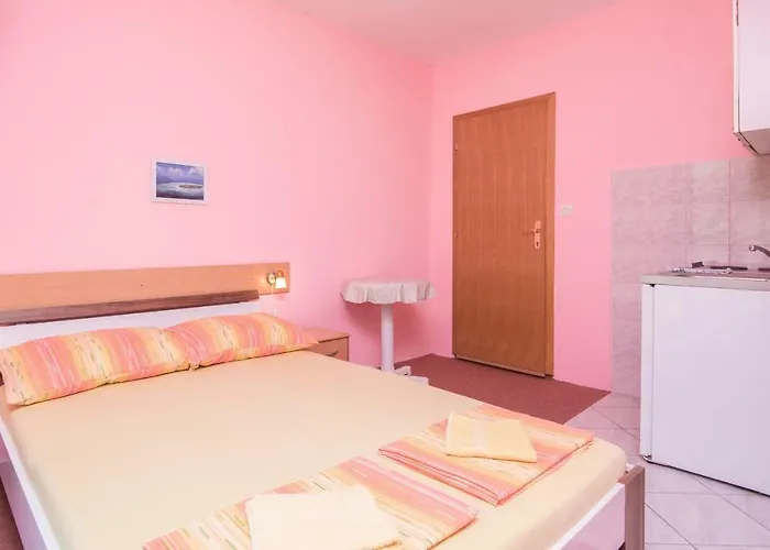 Lidija Apartamento *