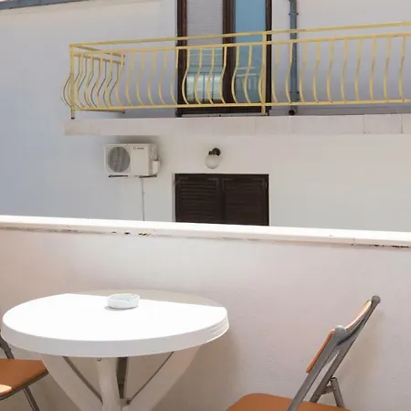Appartement Lidija *
