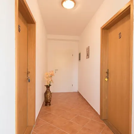 Lidija Appartement *